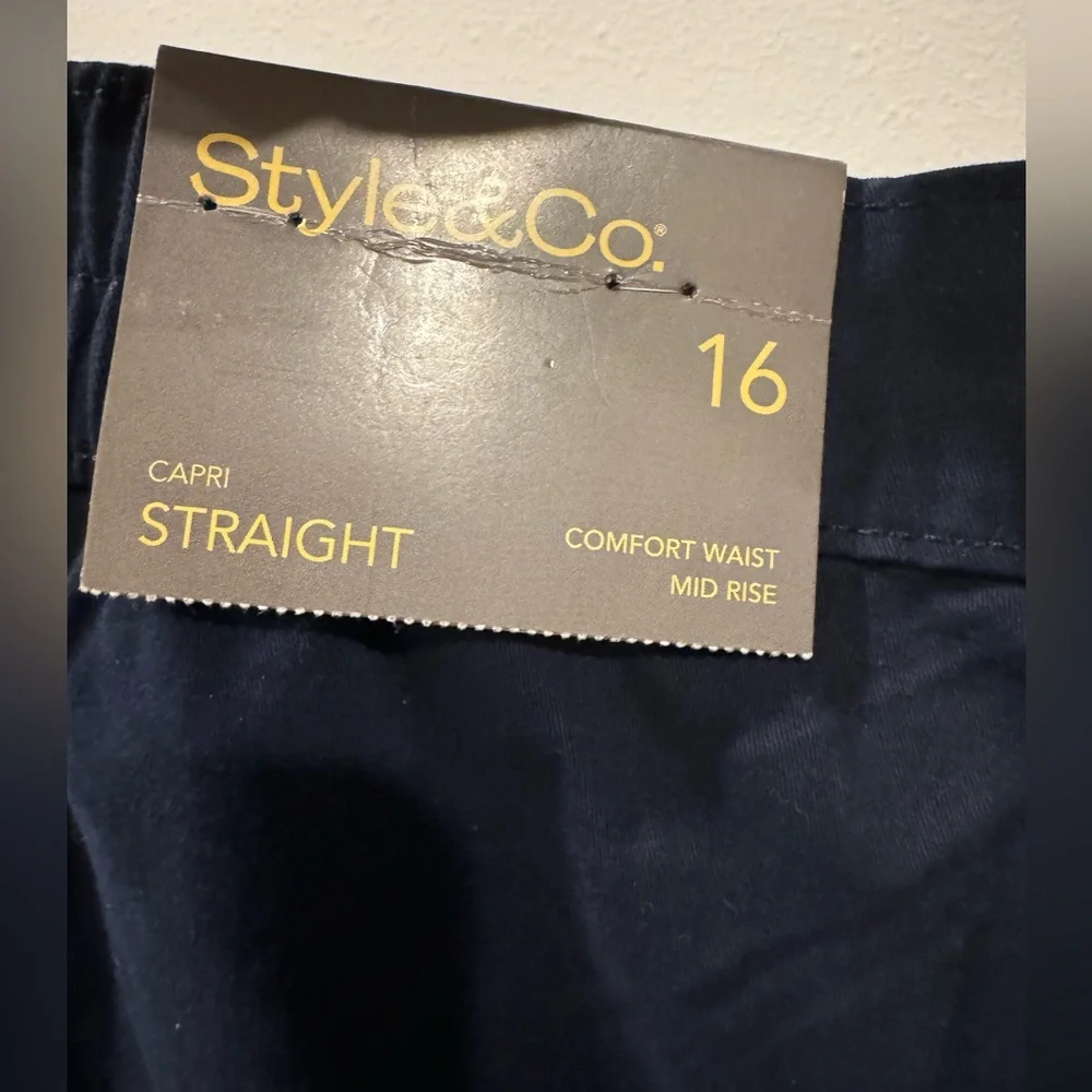 Style and Co. Capri Pants - Picture 3 of 3